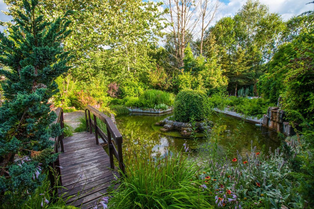 Hotel Bialowieski Conference, Wellness & Spa Białowieża Exterior foto